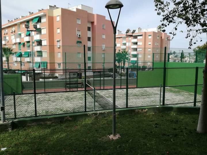 Апартаменты Primera Linea De Playa. Magnifica Urbanizacion La Cala Del Moral Экстерьер фото
